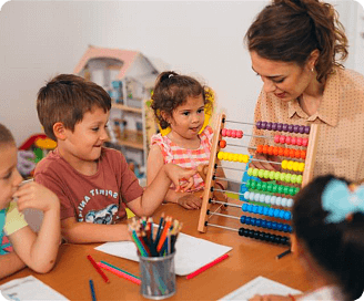 woman explaining to the kids