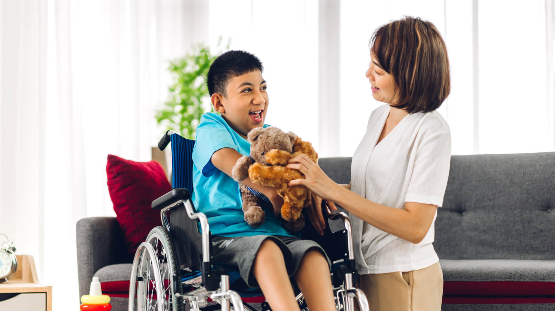 kid and woman talking to each other